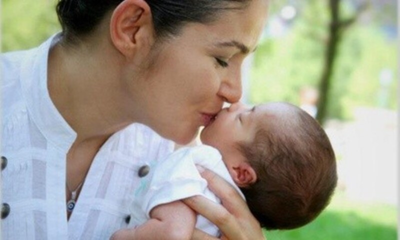 $46 for a 60-Minute Photo Shoot and an 8"x10" Print from Photos by Sophy ($285 Value)