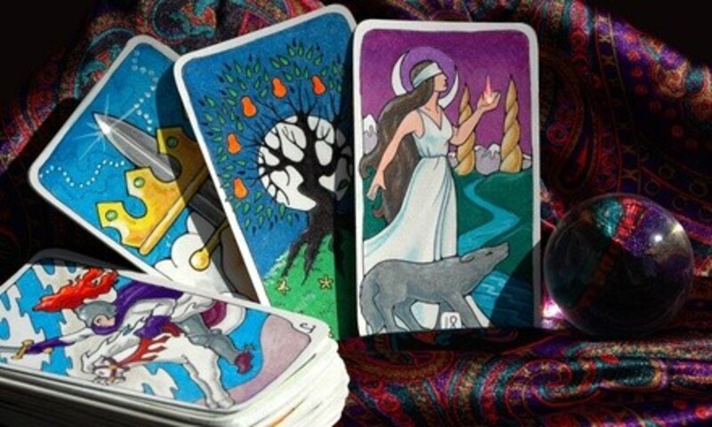 Up to 20% Off on Tarot Card Reading at Modalities 8 Therapy