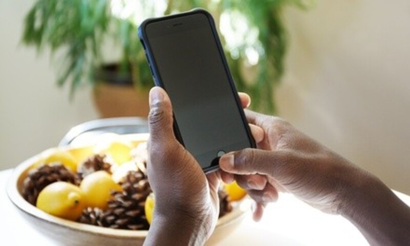 Screen Repair for iPhones or iPads at Desert Wireless (Up to 62% Off). Eight Options Available. 