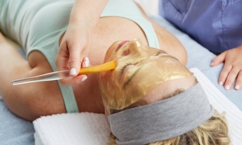 $23.20 for One Diamond/Gold Facial at Otto Threading Salon ($55 Value) 