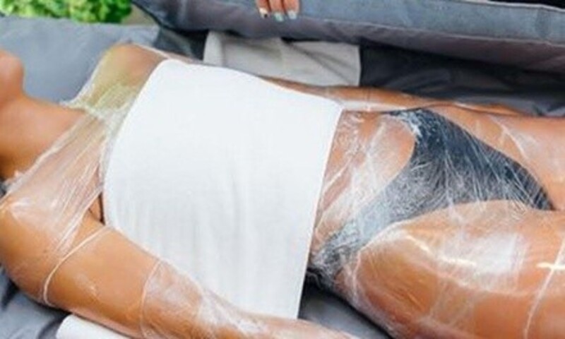 30% Off 60-Minute Sauna Blanket Detox & Sculpt Session with Body Wrap at Body and Mind Oasis ($85 Value)