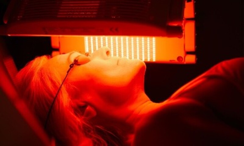 One or Two 40-Minute Redlight Therapy Sessions at Elite Styles And Beauty (Up to 53% Off)