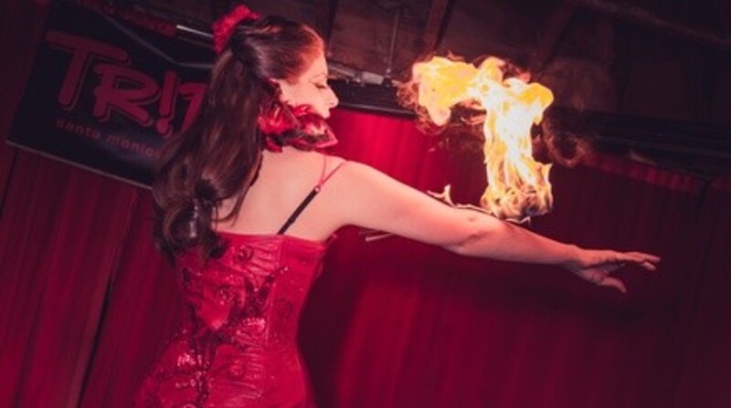 "TRiPTease Burlesque"